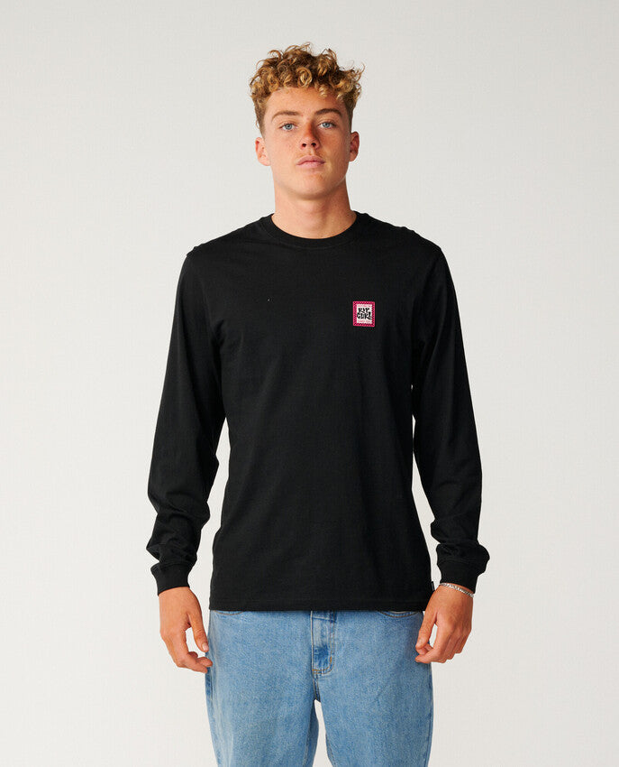Streamline Badge Lange Mouwen T-shirt