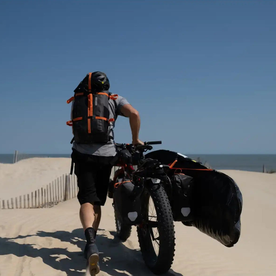 Moved By Bikes - Shortboard Rack