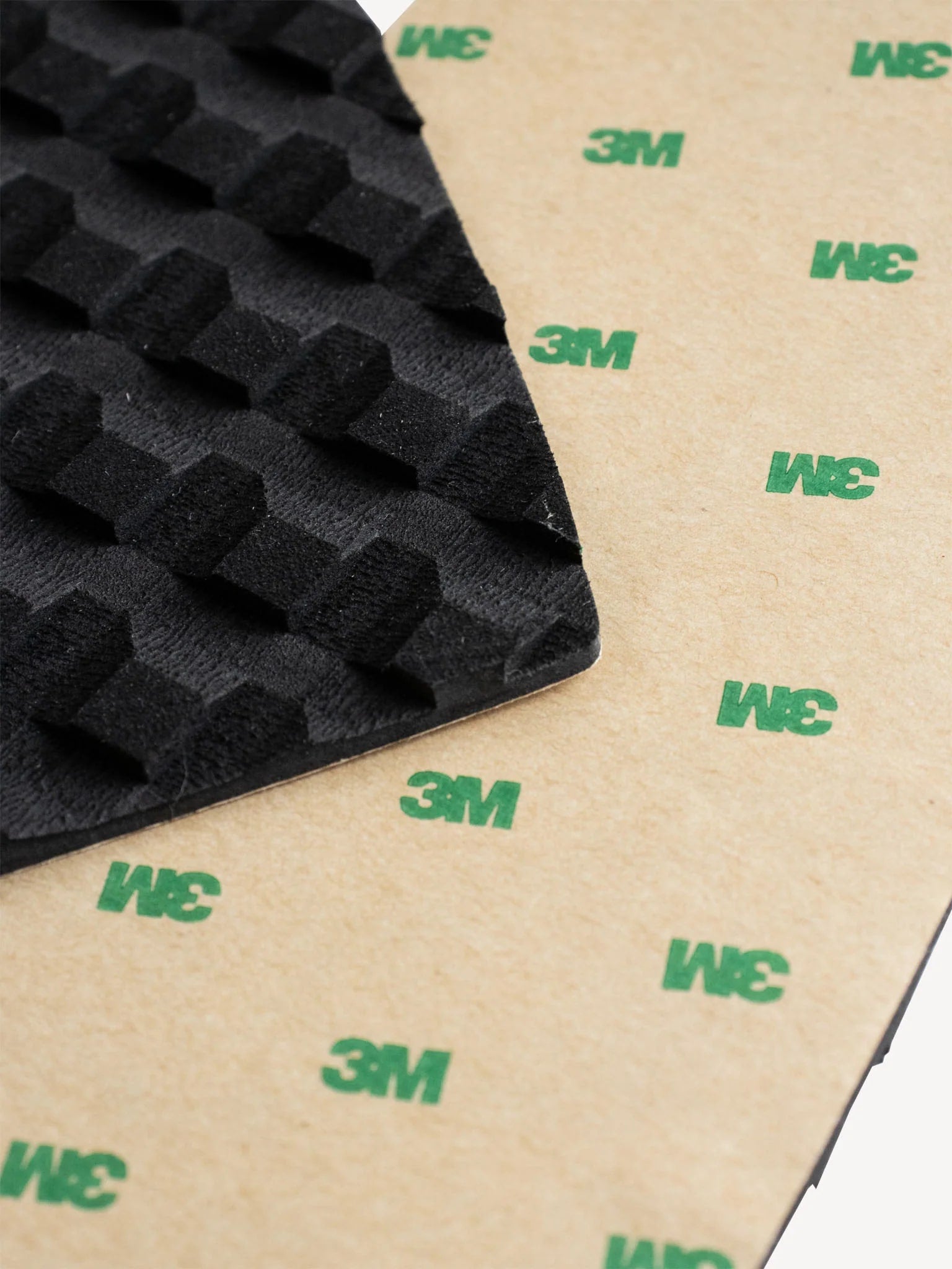 Fish 2 Piece Traction Tailpad