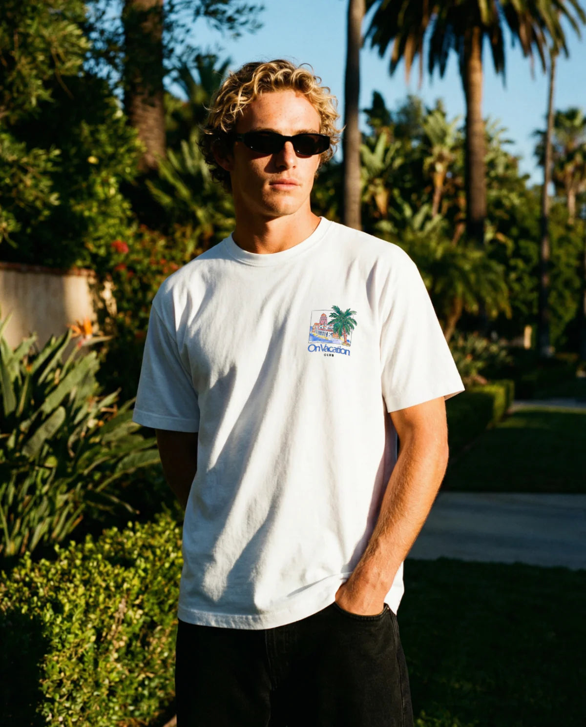 On Vacation Mucho Relaxo T-shirt