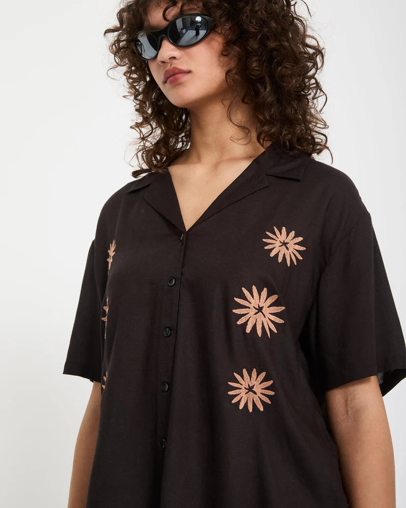 Volcom Emb Midnite Ramble Womens Short Sleeve Top