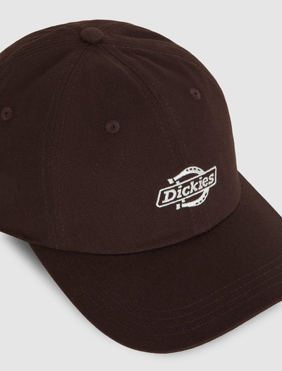 Essential baseballpet