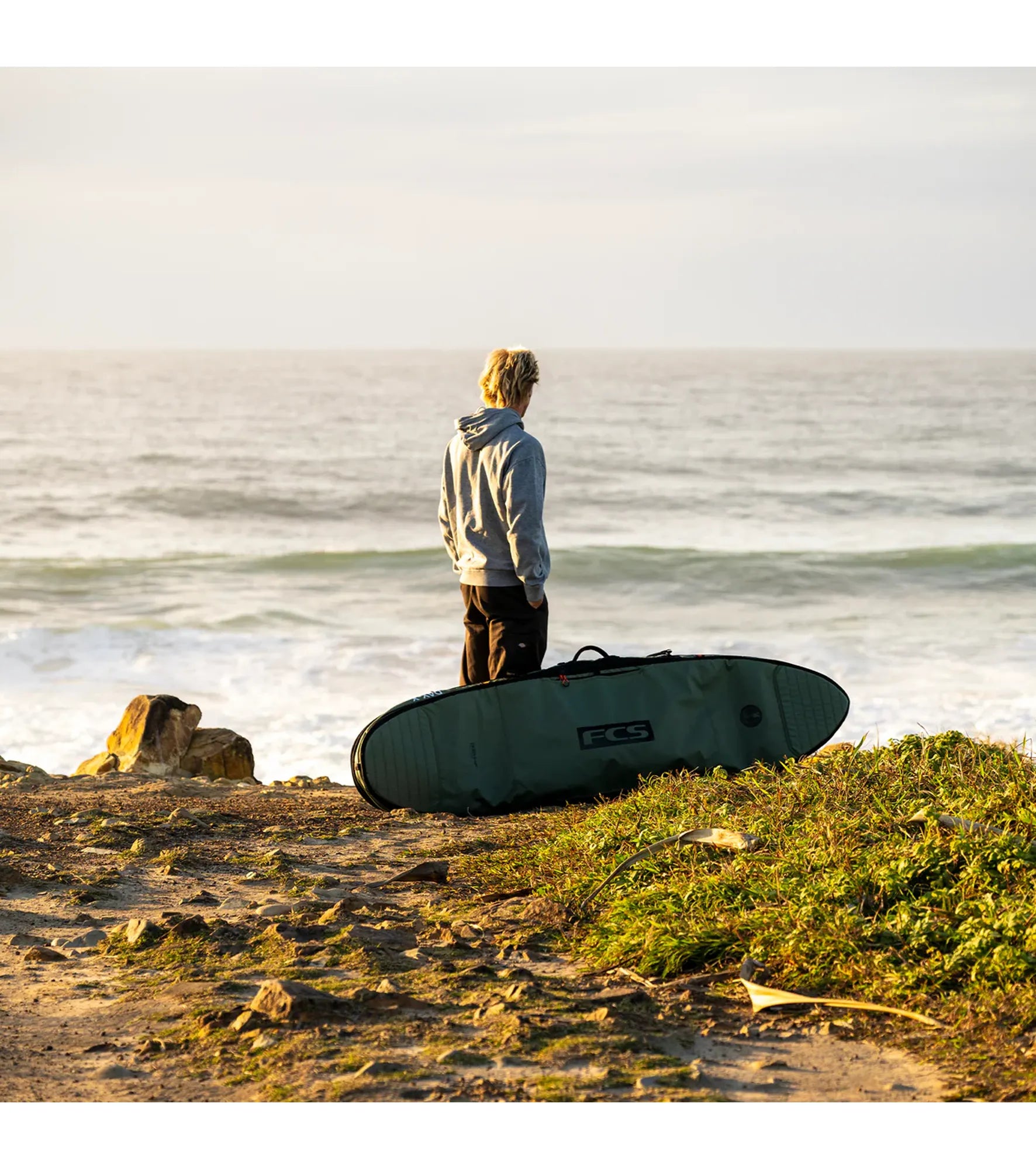 FCS Day-X Mid-Length Board Bag GO-Light