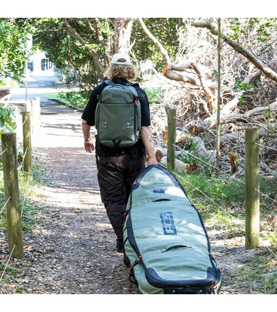 FCS Travel 3 Wheelie Shortboard / Fish Board Bag GO-Light