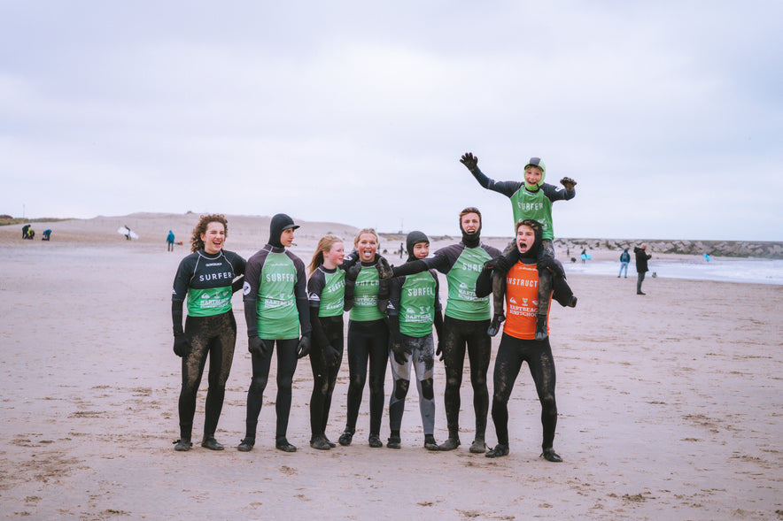Hart_Beach_Op_surfen_gevorderde_young_rippers