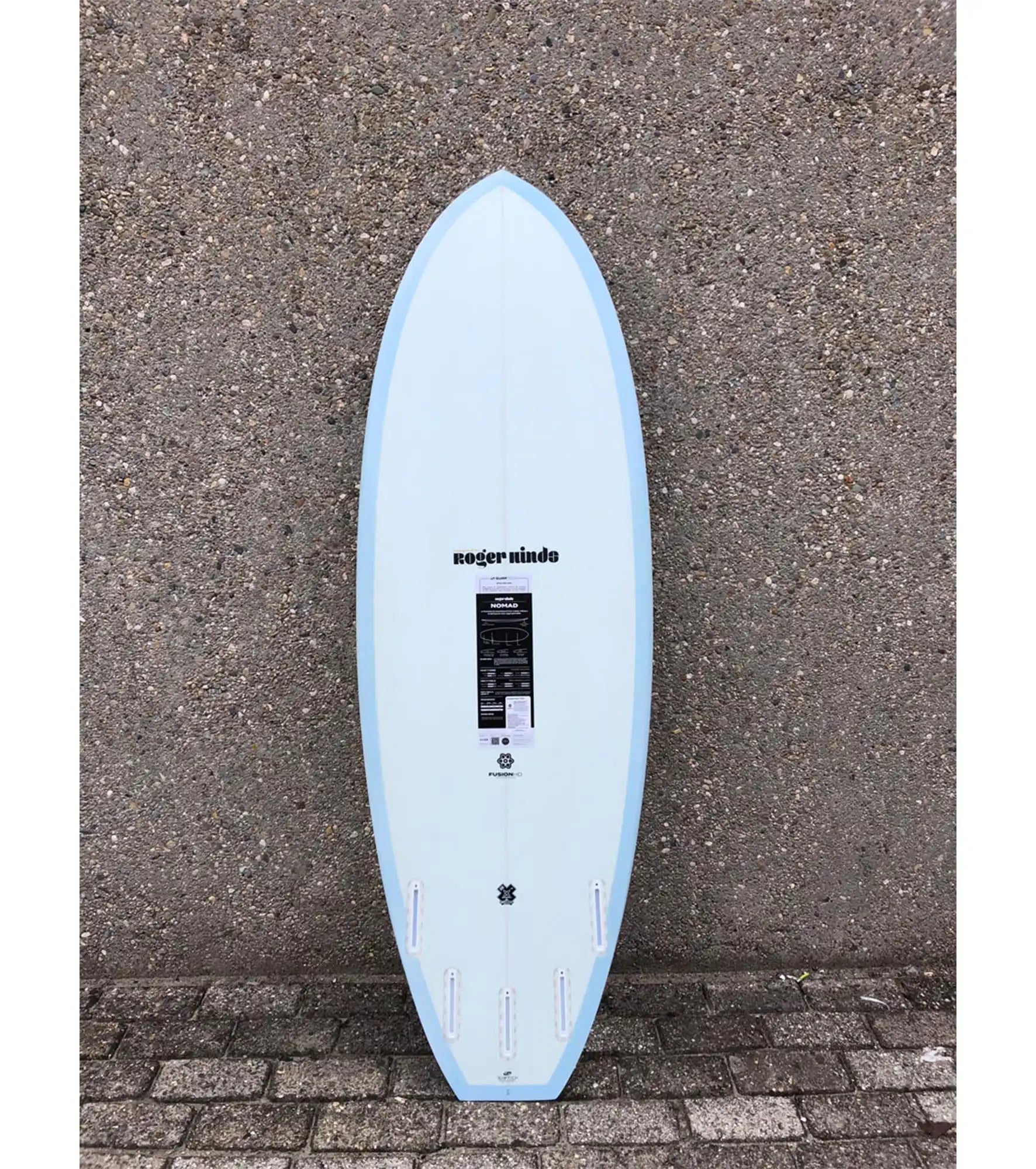 Roger Hinds Nomad - Fusion HD - Futures - 5 Fin