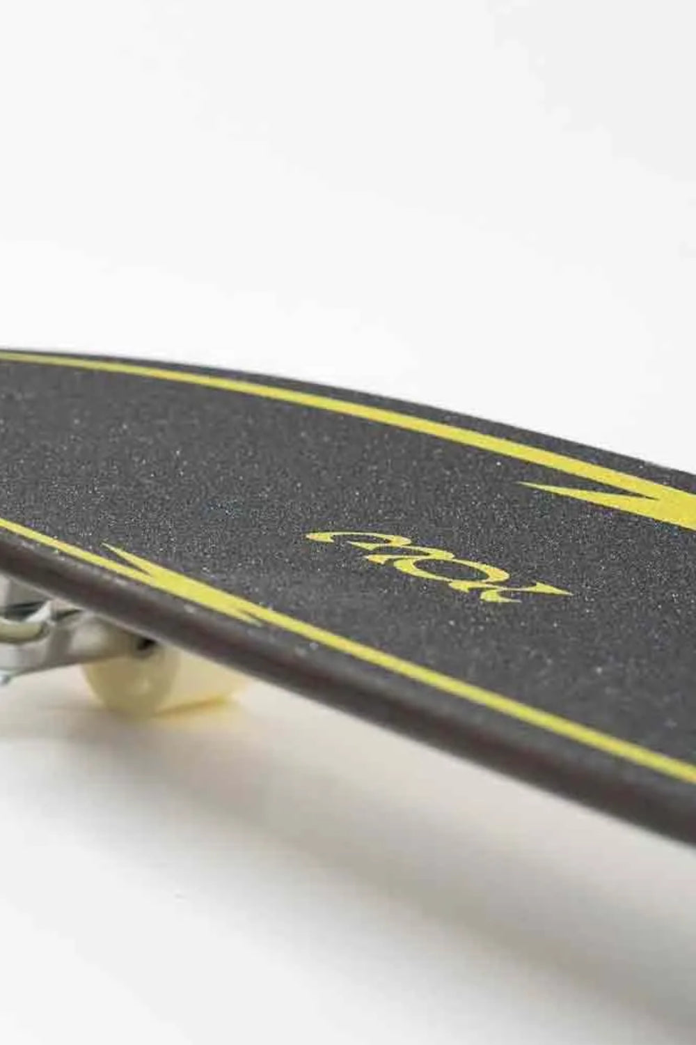 Pipe Black 32" Power Surfing Series Surfskate