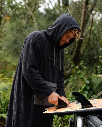 Mens Surf Essential L/S Hooded Poncho