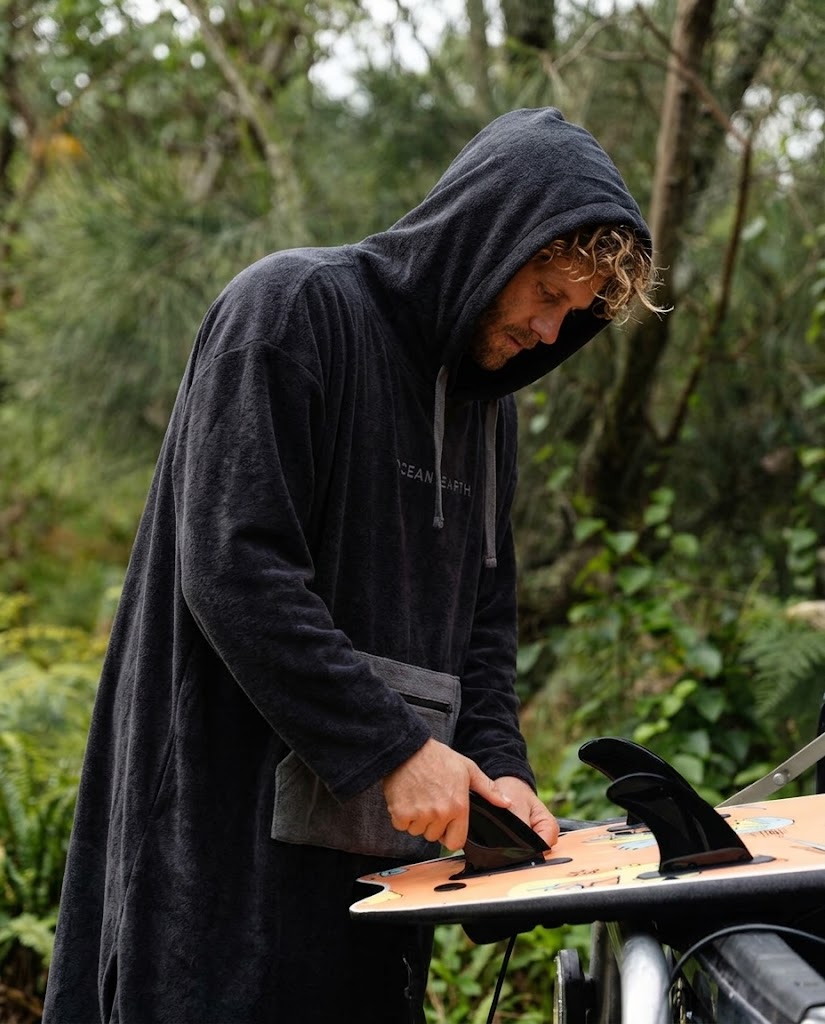 Mens Surf Essential L/S Hooded Poncho