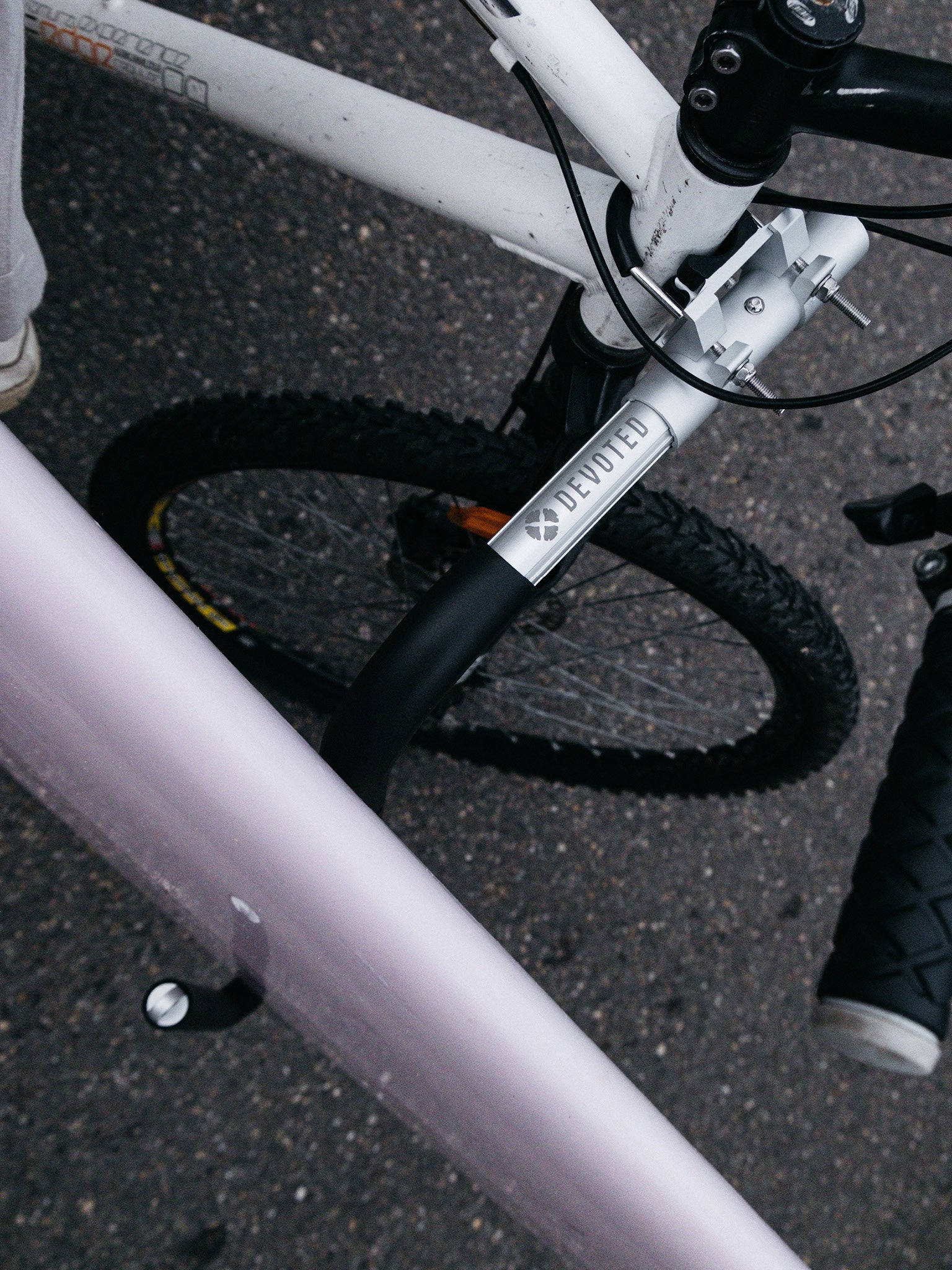 Devoted Longboard Universal Surfboard Bike Rack