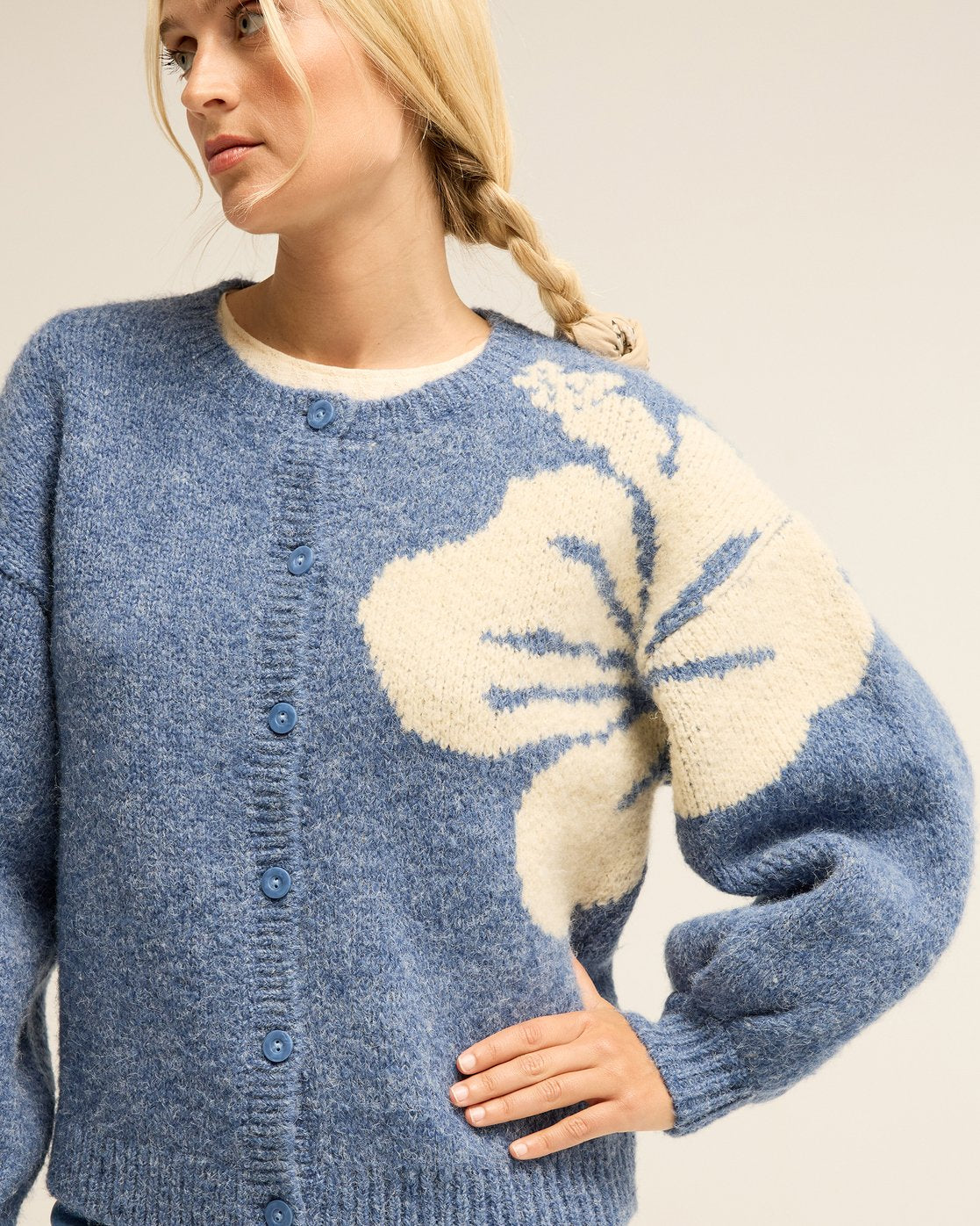 Bayside Hibiscus Crew Neck Trui