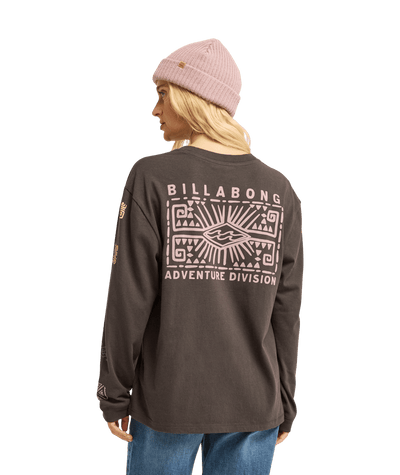 Adventure Division Stamp Lange Mouwen T-shirt