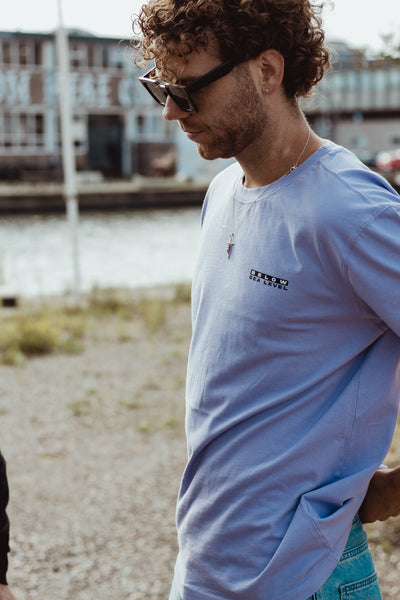 Hart Below Sea Level - Chasing Tides Unisex T-shirt