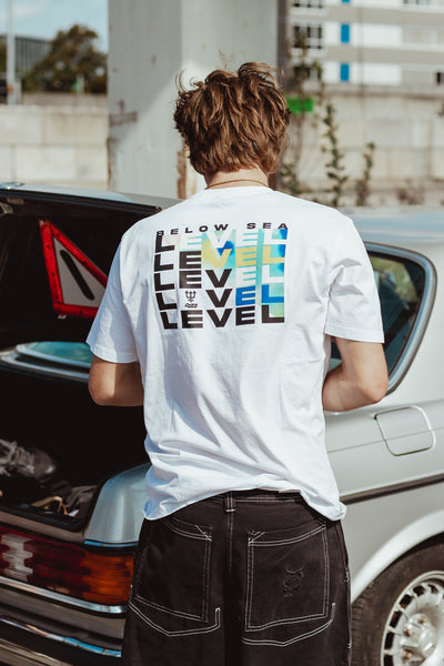 Hart Below Sea Level - Levels Unisex T-shirt