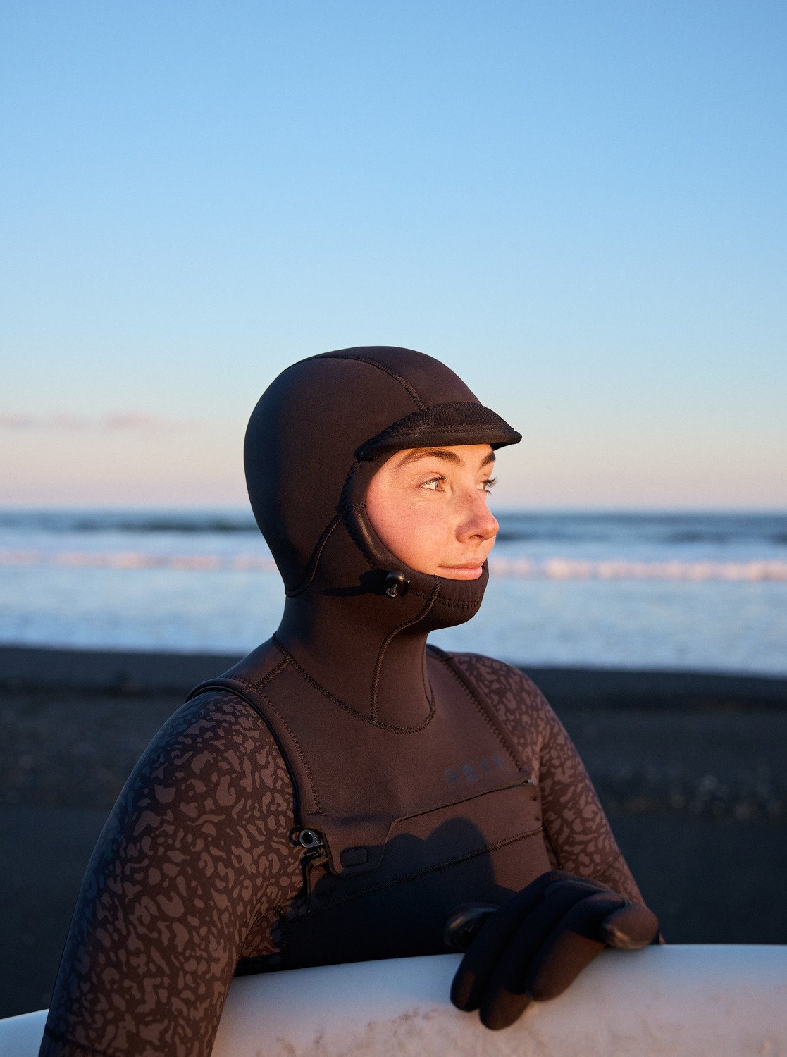 Roxy 5/4mm Swell Series Natural - Womens Hooded Front Z – Hart Beach